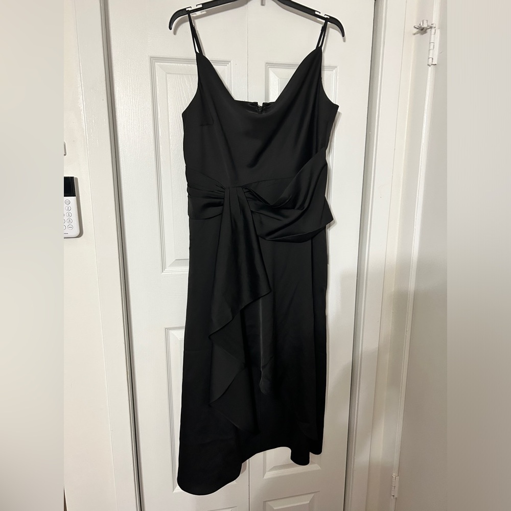 NWOT City Chic satin midi dress